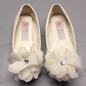 Ivory Tip Top flats